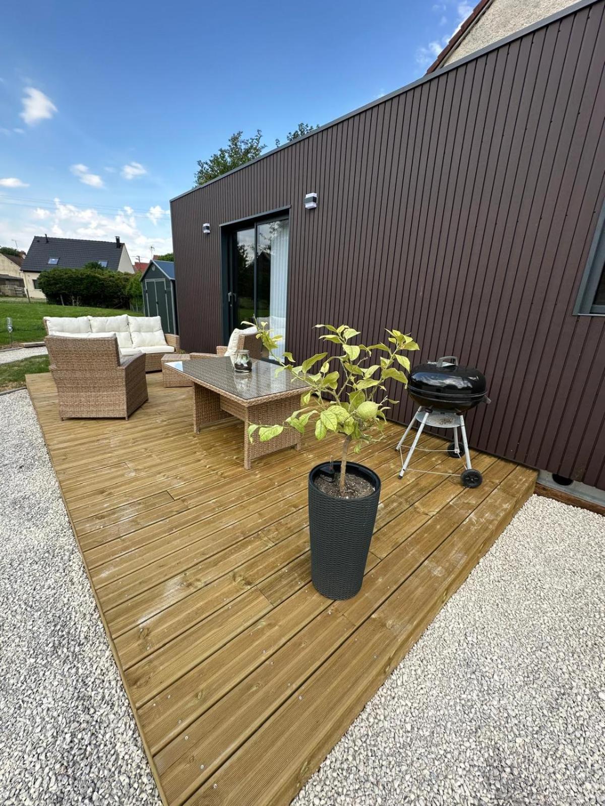 Cottage Bungalow Le St Vel' Velennes  エクステリア 写真