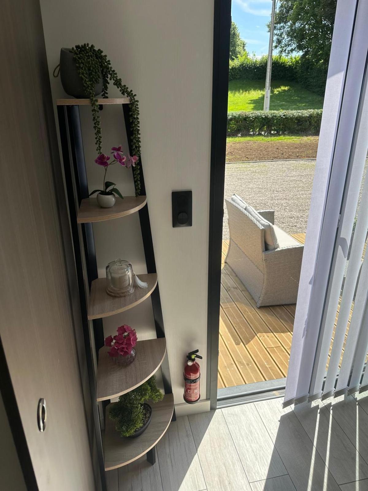 Cottage Bungalow Le St Vel' Velennes  エクステリア 写真
